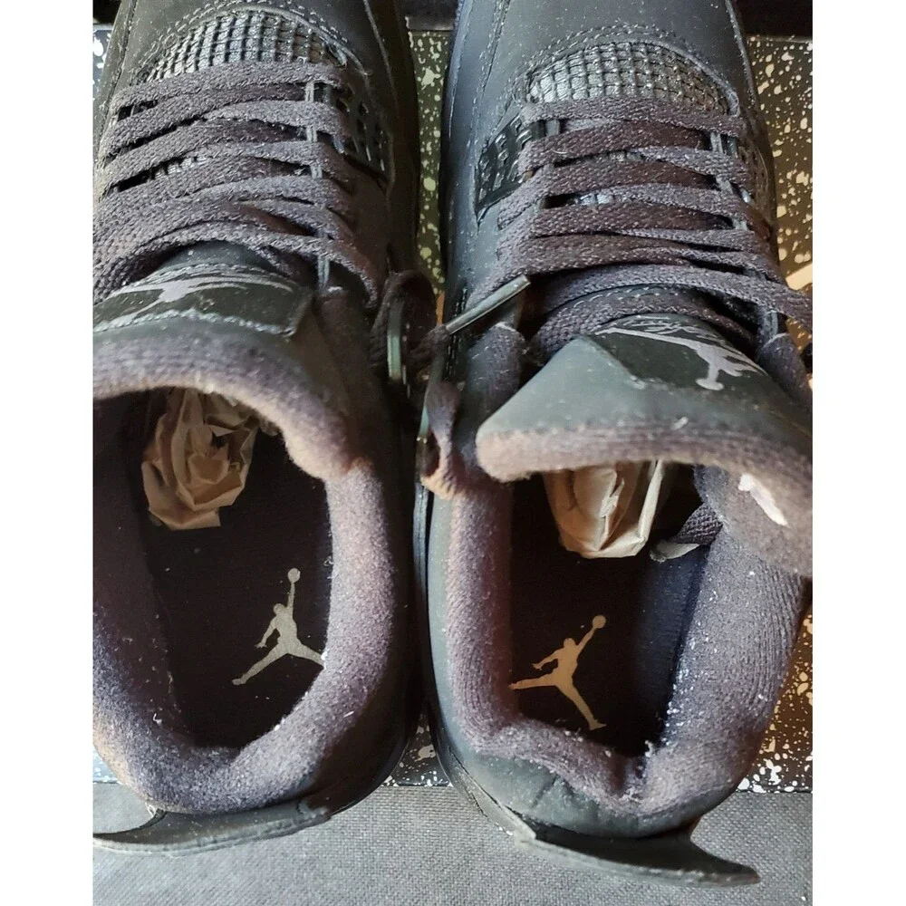Jordan 4 Retro Black Cat. Size 8.5